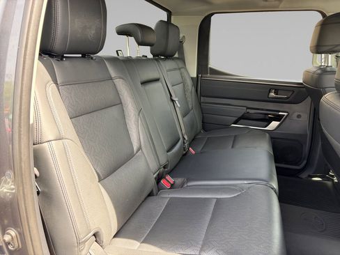 Used 2023 Toyota Tundra Limited AWD/4WD image 16