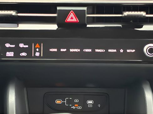 New 2026 Kia Sportage SX image 9