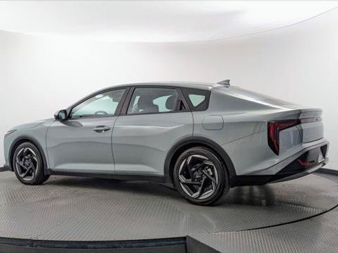Used 2025 Kia K4 EX FWD image 6