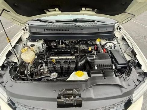 Used 2017 Dodge Journey Crossroad FWD image 29