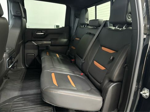 Used 2020 GMC Sierra 1500 AT4 w/ Off Road Performance Package AWD/4WD image 15