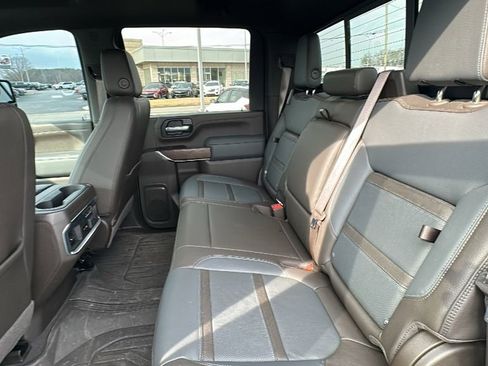 Certified 2021 GMC Sierra 2500 Denali w/ Denali Ultimate Package image 13