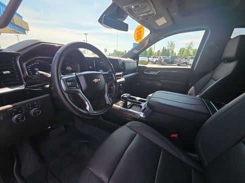 Used 2024 Chevrolet Silverado 1500 LTZ w/ LPO, Dark Essentials Package AWD/4WD image 21