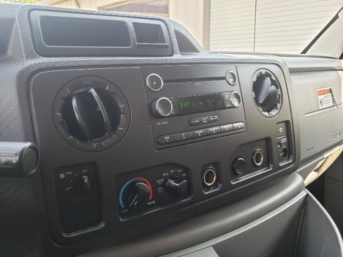 Used 2019 Ford E-350 and Econoline 350 Super Duty w/ Power Windows & Locks Group RWD image 15