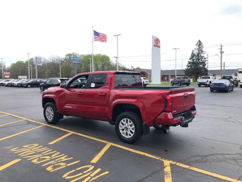 New 2026 Toyota Tacoma SR5 AWD/4WD image 3
