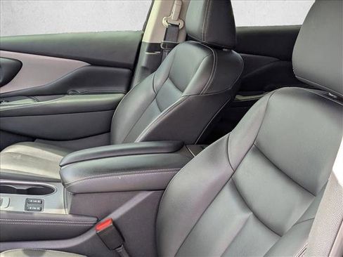 Certified 2024 Nissan Murano SV w/ SV Midnight Edition Package FWD image 12