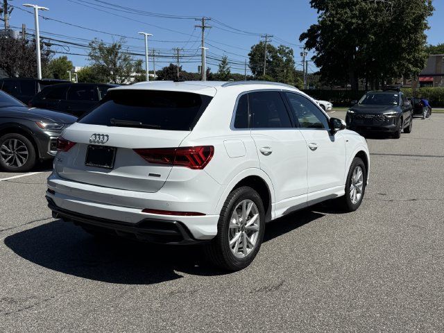 Used 2022 Audi Q3 2.0T Premium Plus AWD/4WD image 5
