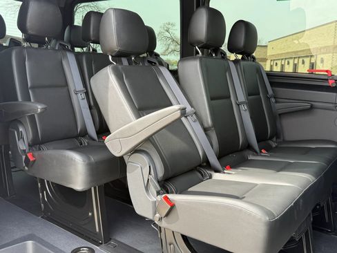 Used 2025 Mercedes-Benz Sprinter 2500 image 13