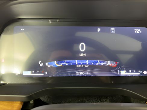 Used 2023 Jeep Grand Cherokee L Summit AWD/4WD image 17