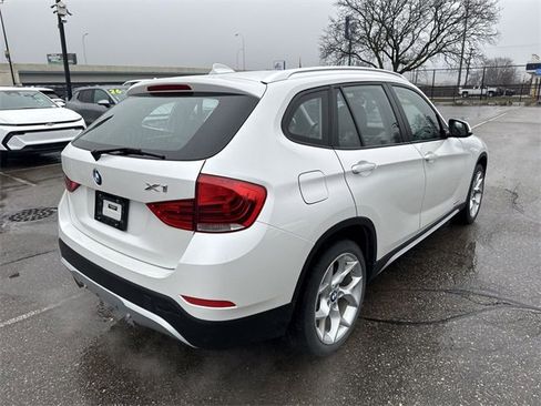 Used 2015 BMW X1 xDrive35i image 2