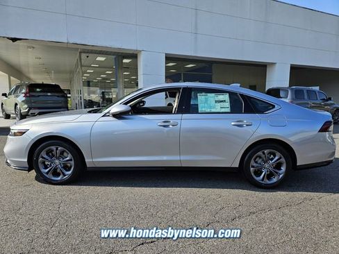 New 2025 Honda Accord EX-L image 4