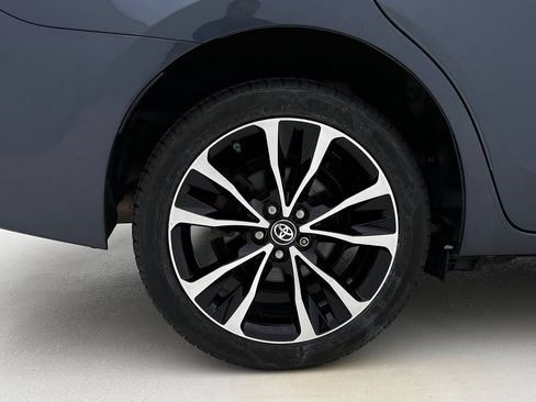 Used 2019 Toyota Corolla SE FWD image 25