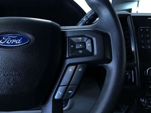 Used 2018 Ford F150 XLT image 22