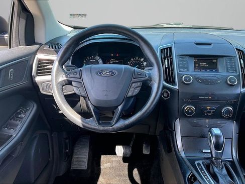 Used 2017 Ford Edge SE AWD/4WD image 8