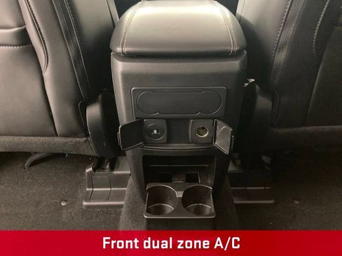 Used 2023 Ford Explorer XLT w/ Equipment Group 202A AWD/4WD image 14