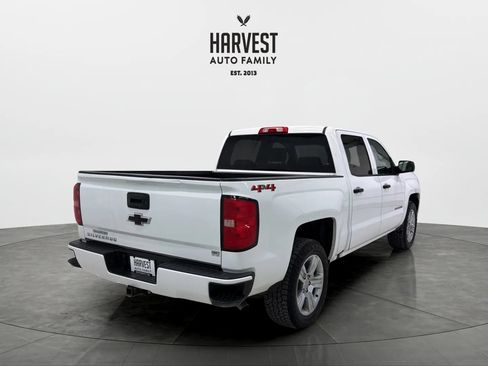 Used 2018 Chevrolet Silverado 1500 Custom w/ Custom Value Package AWD/4WD image 6