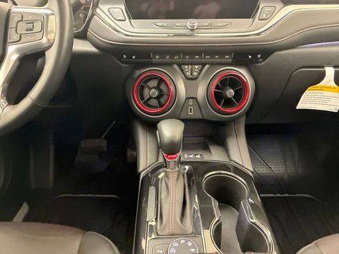 Used 2024 Chevrolet Blazer RS w/ Enhanced Convenience Package image 21