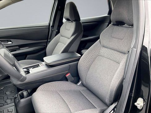 Certified 2023 Nissan Ariya FWD image 24