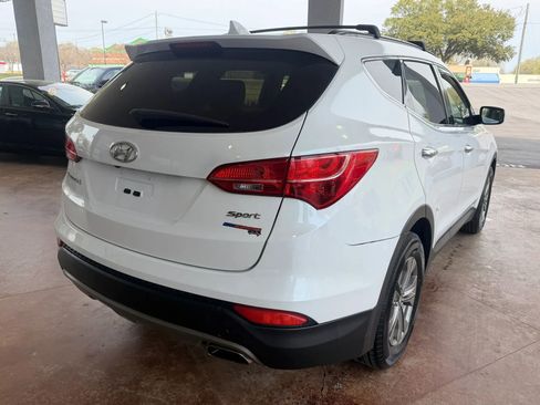 Used 2015 Hyundai Santa Fe Sport w/ Option Group 02 FWD image 6