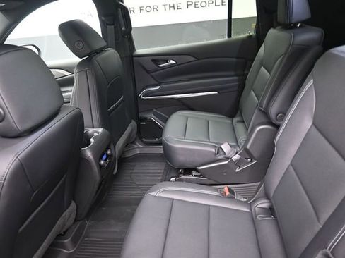 New 2026 Chevrolet Traverse LT w/ Enhanced Driving Package AWD/4WD image 10