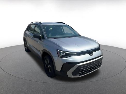 Used 2026 Volkswagen Taos S FWD image 3