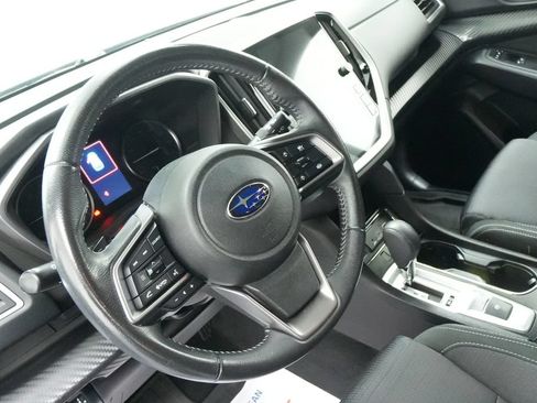 Used 2023 Subaru Ascent Premium AWD/4WD image 13