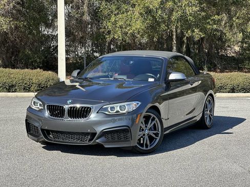 Used 2015 BMW M235i Convertible image 1