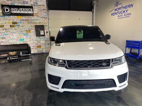 Used 2018 Land Rover Range Rover Sport HSE AWD/4WD image 3