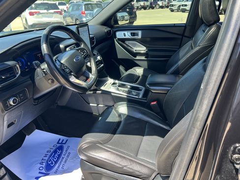 Used 2021 Ford Explorer ST w/ Equipment Group 401A AWD/4WD image 12