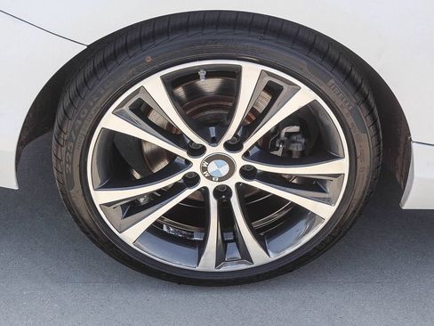 Used 2017 BMW 230i xDrive Convertible AWD/4WD image 9
