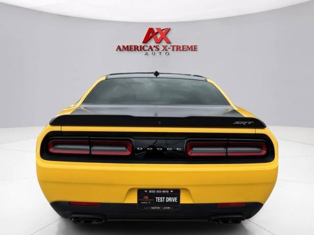 Used 2018 Dodge Challenger SRT Demon RWD image 5