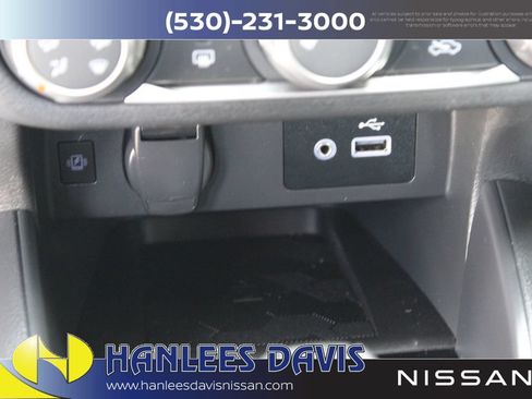 Used 2025 Nissan Versa SV w/ Trunk Package FWD image 20