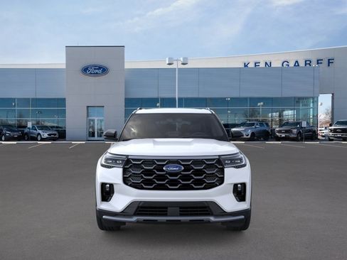 New 2026 Ford Explorer Platinum w/ LUX Leather Package image 9