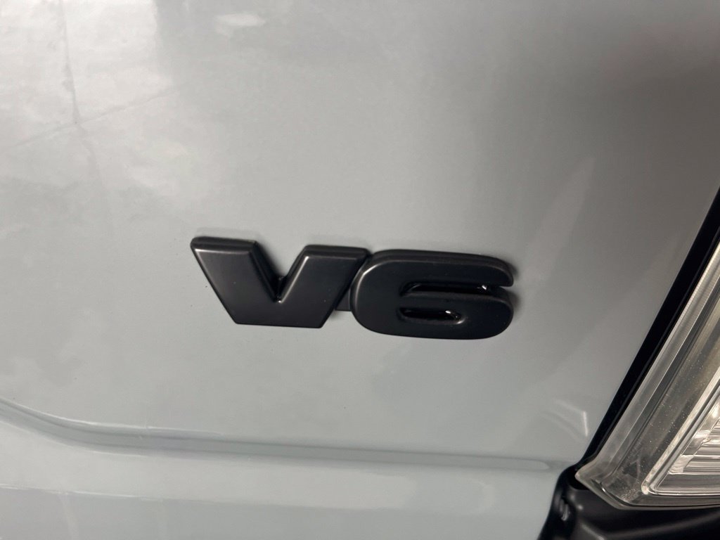 Used 2019 Toyota Tacoma Limited AWD/4WD image 46