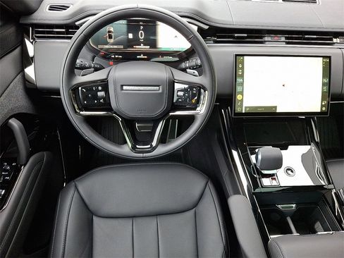 New 2025 Land Rover Range Rover Sport Dynamic SE image 8
