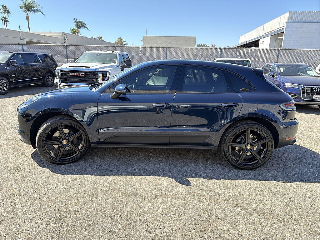 Used 2020 Porsche Macan AWD/4WD image 8