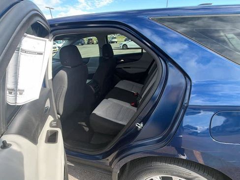 Used 2022 Chevrolet Equinox LS AWD/4WD image 20