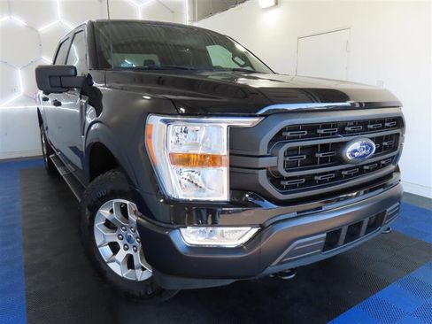 Used 2022 Ford F150 XL w/ Trailer Tow Package AWD/4WD image 3