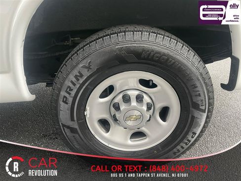 Used 2021 Chevrolet Express 2500 Extended w/ Driver Convenience Package RWD image 23