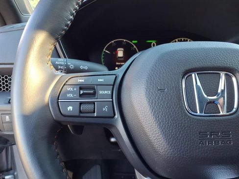 Used 2024 Honda CR-V Sport image 8