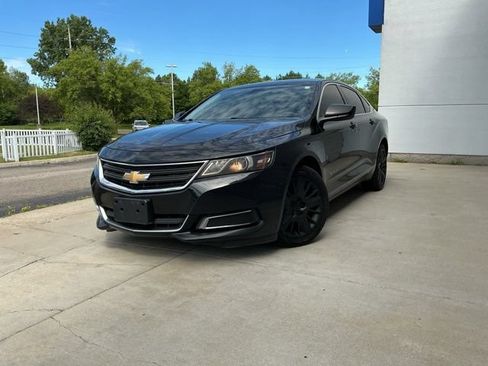 Used 2018 Chevrolet Impala LS FWD image 3