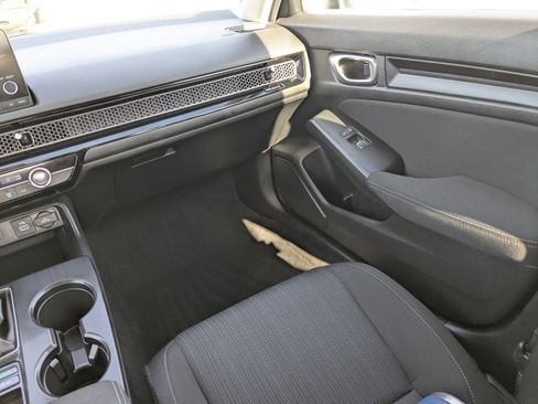 Used 2024 Honda Civic LX image 18