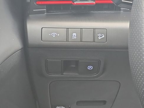 Used 2024 Hyundai Kona N Line image 28