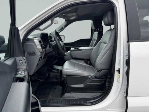 Used 2023 Ford F150 XL image 19