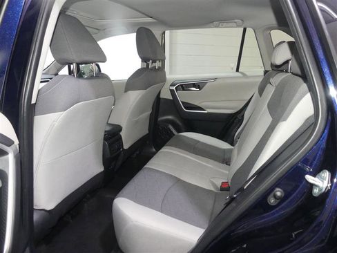 Used 2020 Toyota RAV4 XLE w/ Convenience Package AWD/4WD image 27