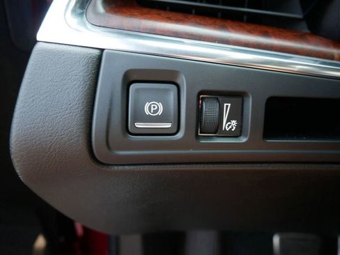 Used 2020 Cadillac XT5 Sportv w/ LPO, Floor Liner Package image 21