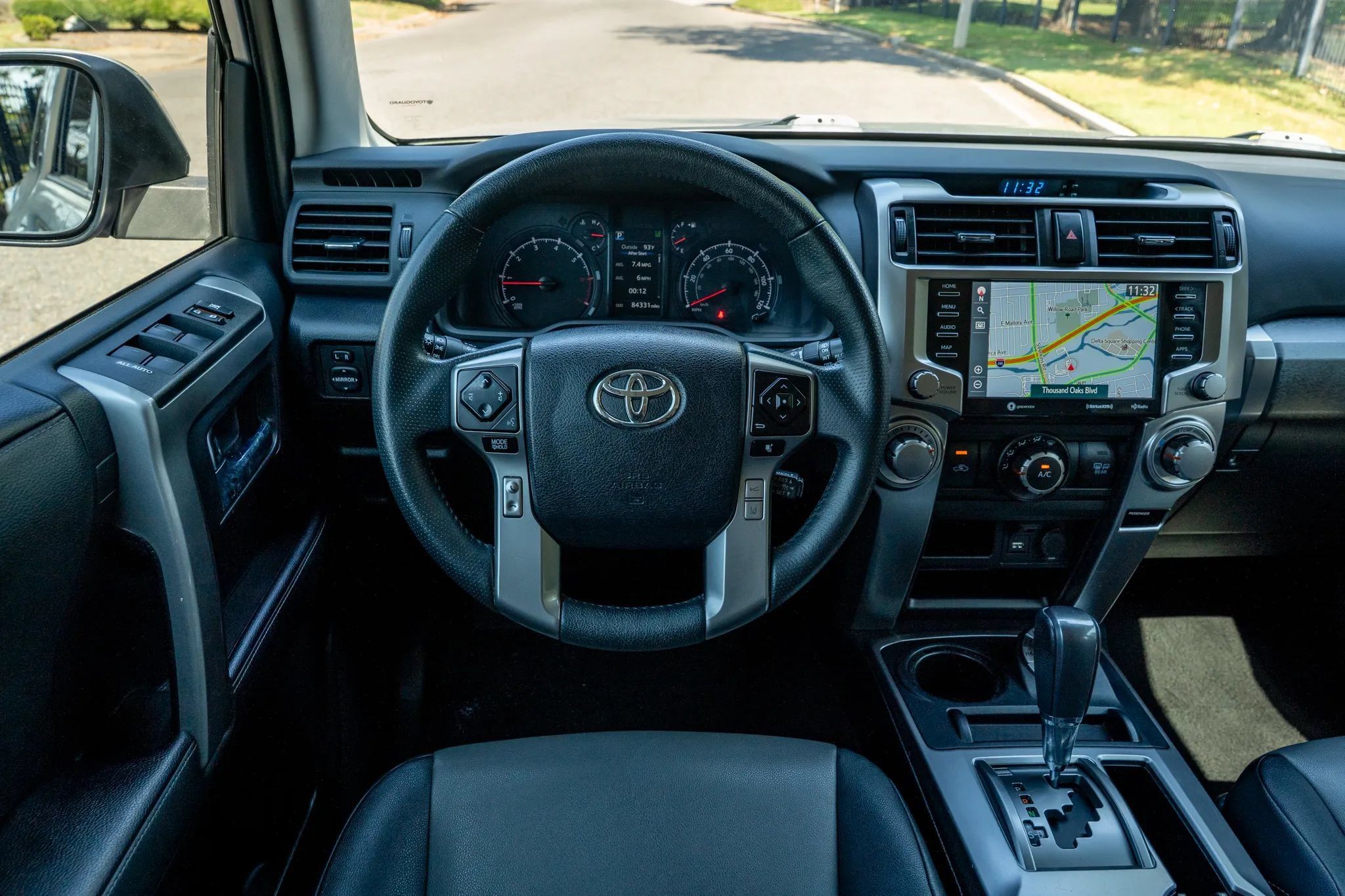 Used 2022 Toyota 4Runner SR5 Premium w/ Moonroof Package AWD/4WD image 20