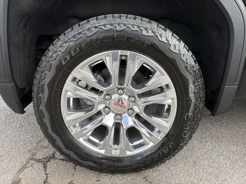 New 2026 GMC Sierra 1500 Denali AWD/4WD image 18
