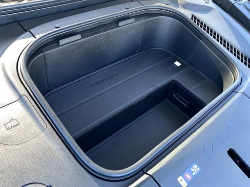 New 2026 Kia EV9 Wind image 28