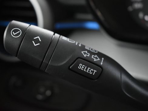 Used 2024 Chevrolet Trax LS w/ LS Convenience Package FWD image 22